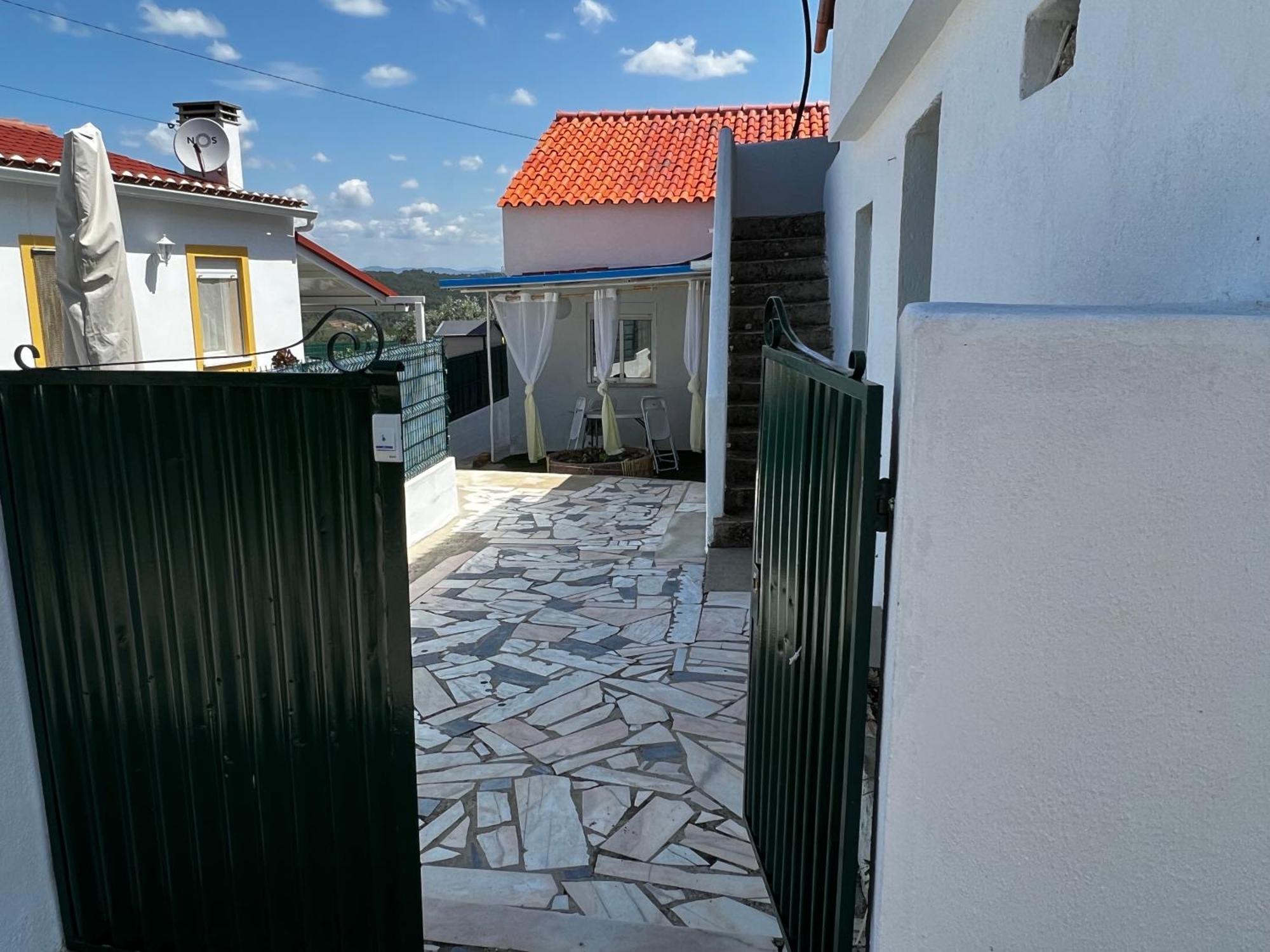 Отель A Casinha Carreira do Mato Экстерьер фото